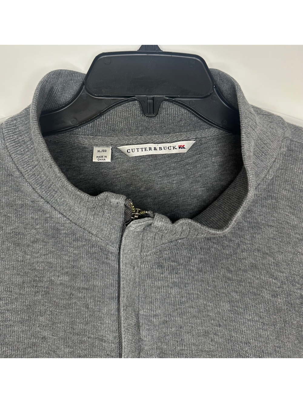 Cutter & Buck Men's XL Gray Quarter-Zip Pullover Sweatshirt